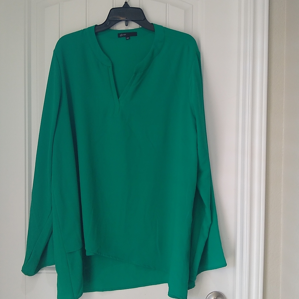 Gibson emerald green blouse